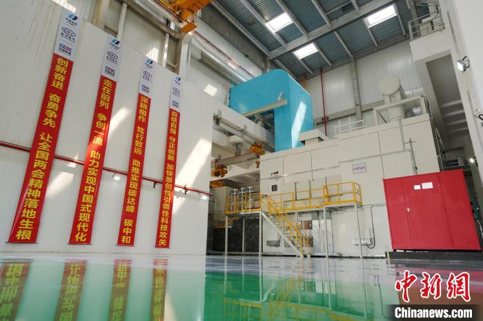 全国产化F级50兆瓦重型燃气轮机机组。　星空官方入口供图